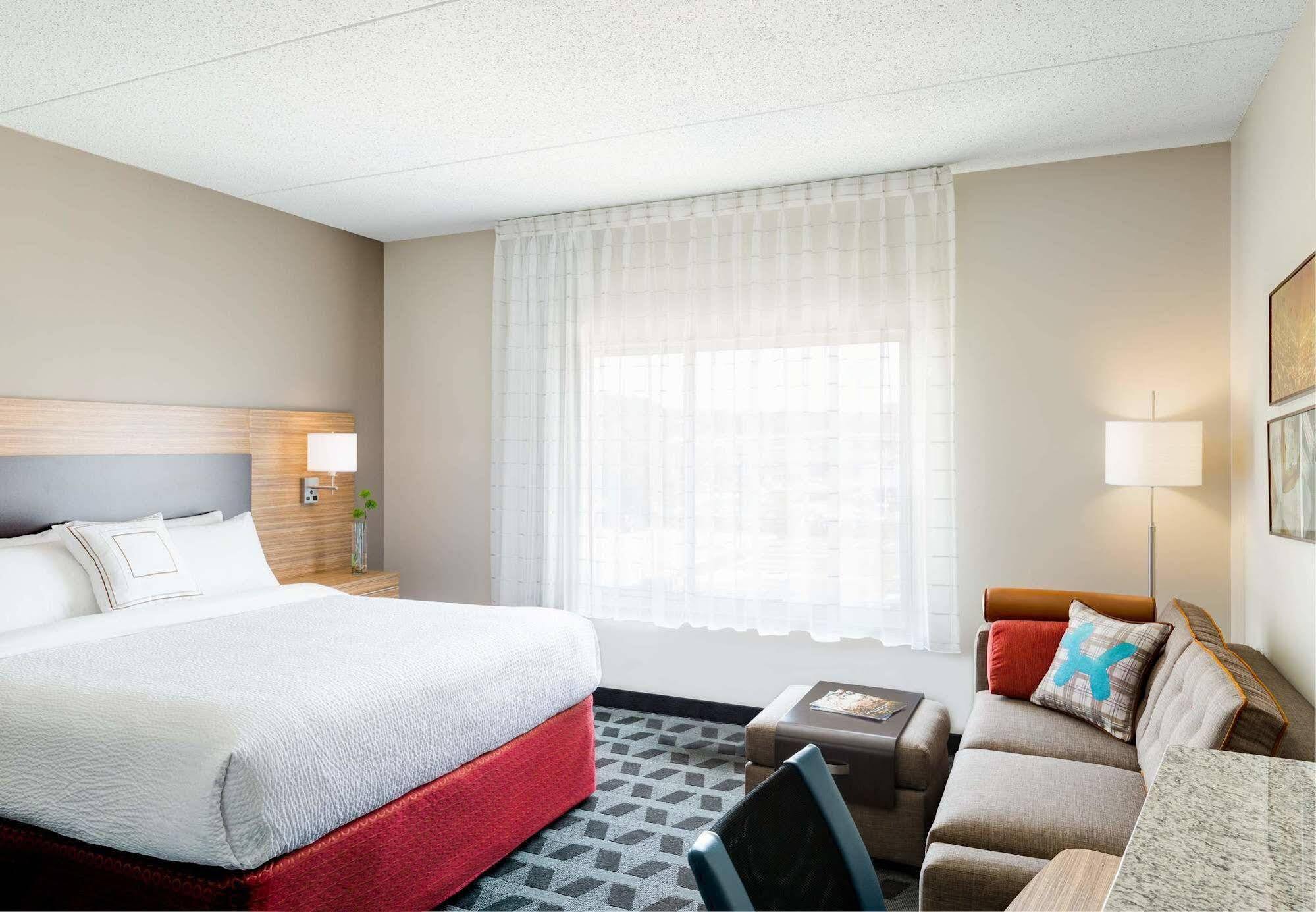 Towneplace Suites By Marriott Tacoma Лейквуд Экстерьер фото